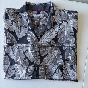 Tommy Bahama Silk blend Men’s XL Short sleeve Black/Gray Tropical Beach Vacay